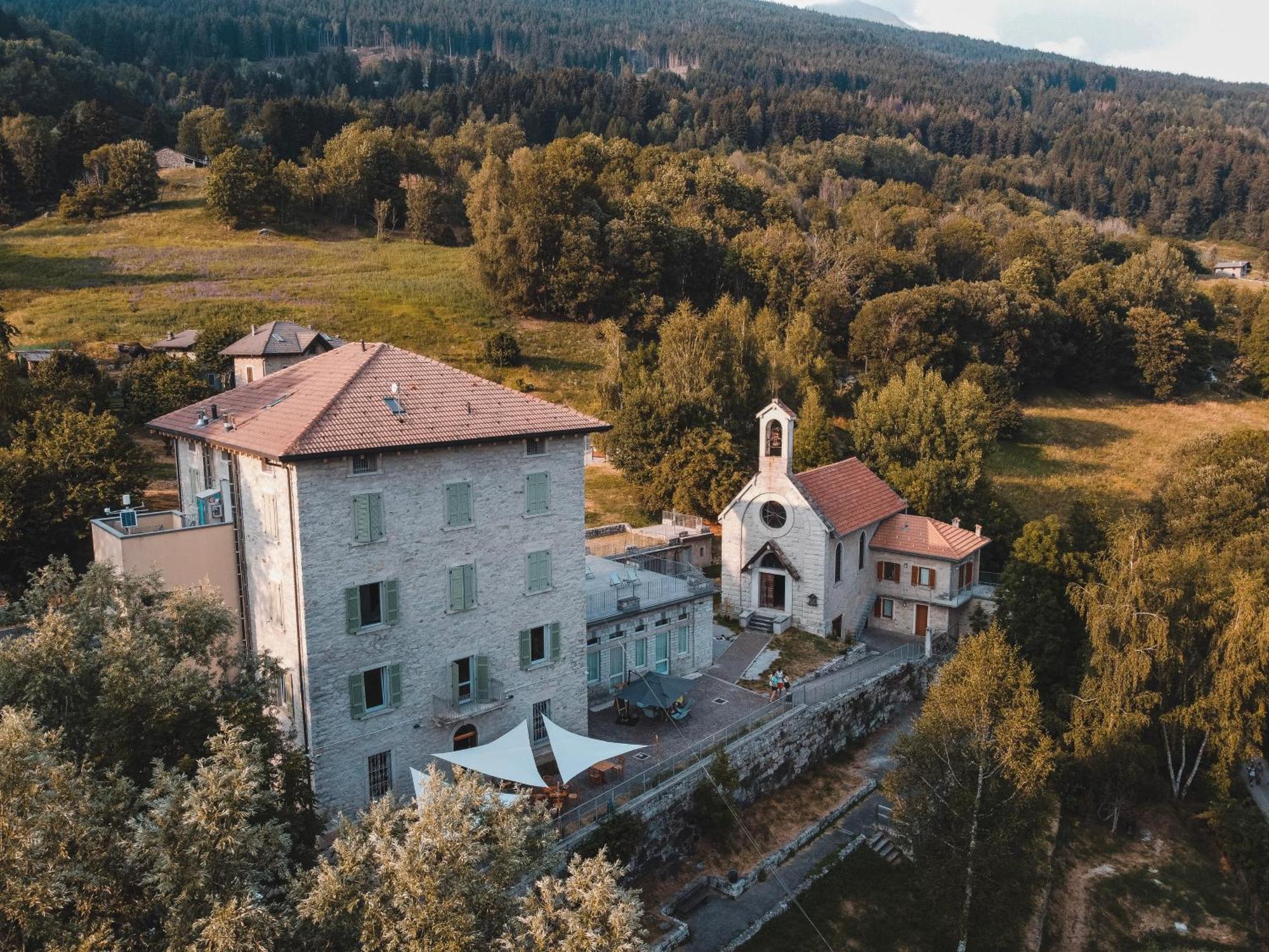 Albergue Casa Del Parco Adamello Cevo Exterior foto